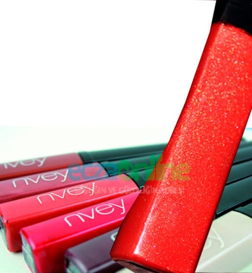 Nvey Eco Lip Lustre Temptress